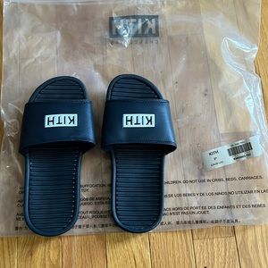 Kith slides